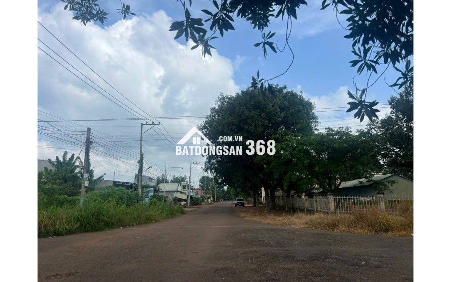  Bán gấp 200m² giá 230 triệu, thổ cư 100%, đường nhựa 7m 