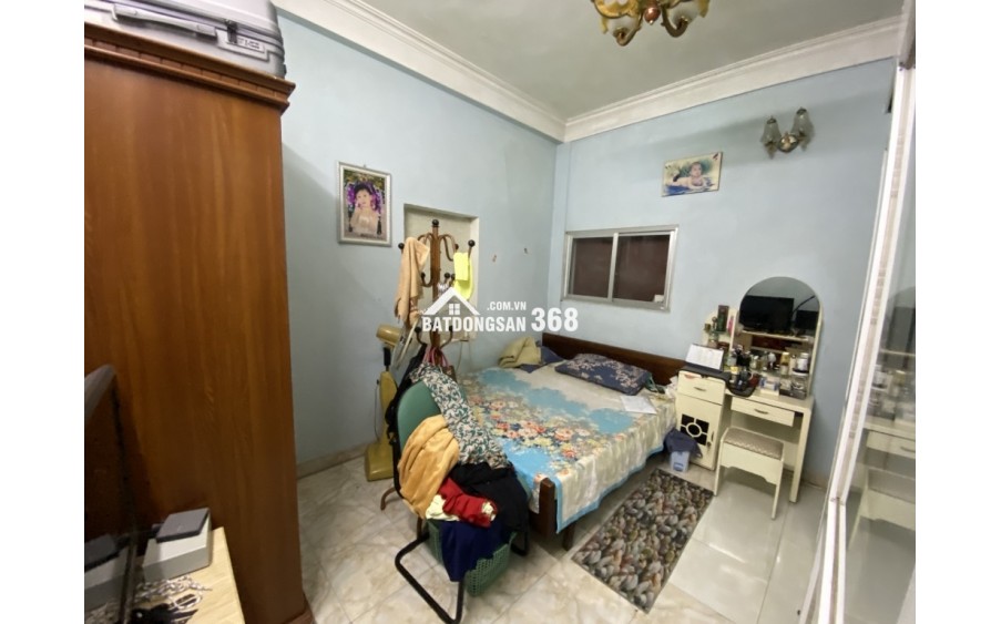 NHÀ TRUNG TÂM CẦU GIẤY GẦN PHỐ - VỊ TRÍ ĐẸP 50M RA PHỐ - NGÕ BA GÁC _ 5 TẦNG 6 NGỦ– 47M2 – 12 TỶ