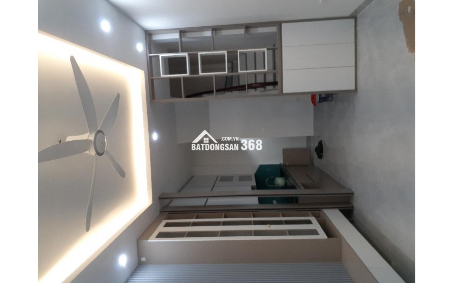 NHÀ MỚI–NỘI THẤT ĐẸP–XÂY CHẮC CHẮN – NGÕ THÔNG – CÁCH 20M RA Ô TÔ_ 5 TẦNG – 31M2-9,5 TỶ.