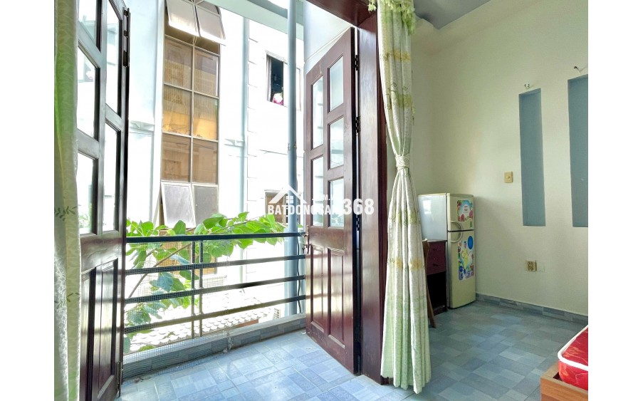 Cho thuê phòng ban công full nội thất chỉ từ 4.3tr ngay Đồng Xoài TB