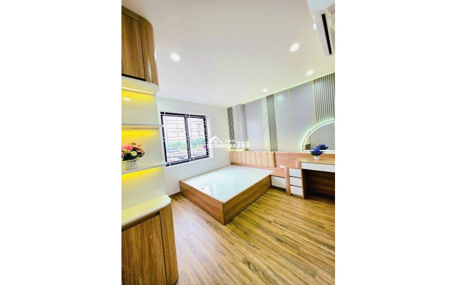 Bán căn hộ chung cư CT4A2 Bắc Linh Đàm, 78m2 3 ngủ căn góc view đẹp full NT, giá chỉ 5.3x tỷ