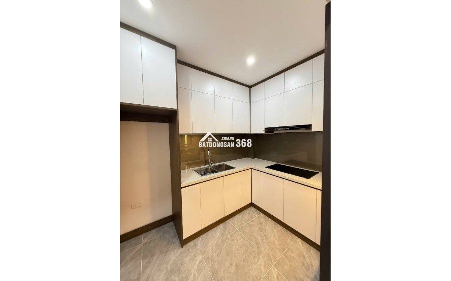 SIÊU PHẨM MỚI KÍNH KONG - FULL NỘI THẤT- NGÕ 3M BA GÁC ĐUA - VÀI BƯỚC RA PHỐ _ 5TẦNG – 30,5M2 – 8,35 TỶ