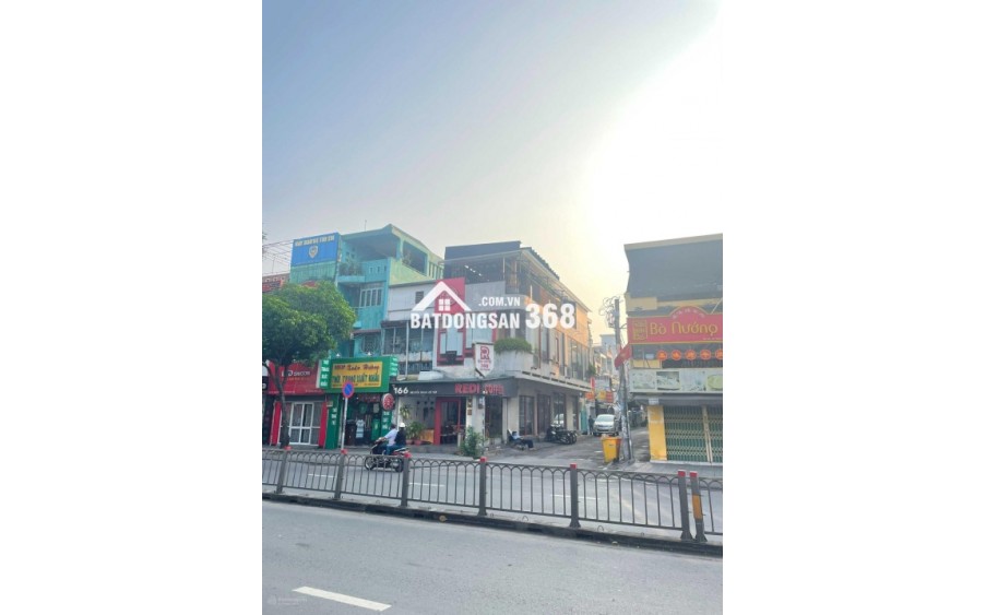 Cho thuê nhà góc 2MT 166 Nguyễn Oanh, Gò Vấp. DT: 4.5x25m, 3 tầng