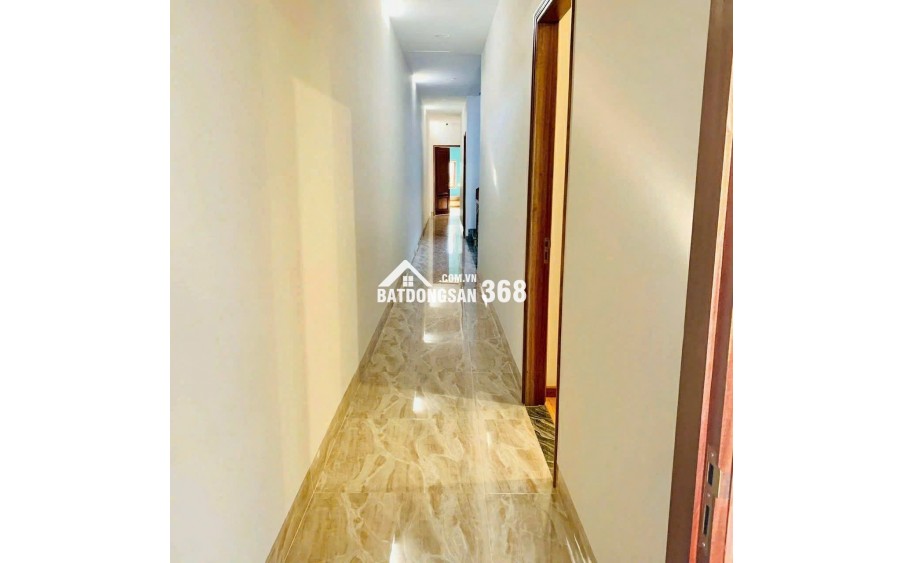 Bán toà CHDV 3 tầng gần biển Mỹ Khê, Q.Sơn Trà, TP. Đà Nẵng