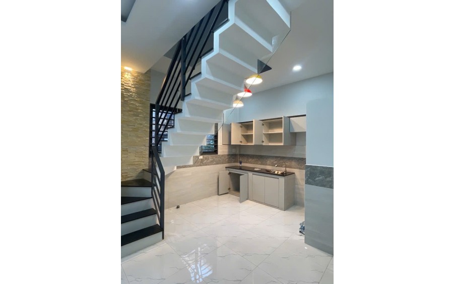 SÁT MẶT TIỀN PHÚ THỌ HOÀ - TÂN PHÚ - NGANG KHỦNG GẦN 8M - DTCN 33M2 - NHÀ MỚI VÀO Ở NGAY HOẶC TIỆN KINH DOANH CHO THUÊ - GIÁ 4.6 TỶ TL