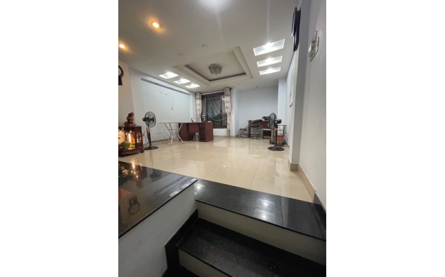 Cần tiền bán gấp nhà mt hẻm 7m - Mã Lò - nhỉnh 7 tỷ