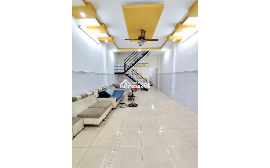 Chính Chủ Bán gấp nhà riêng Trịnh Đình Trọng, Tân Phú Chỉ 5,45 tỷ, 52 m2, đẹp, nhà mới vào ở ngay