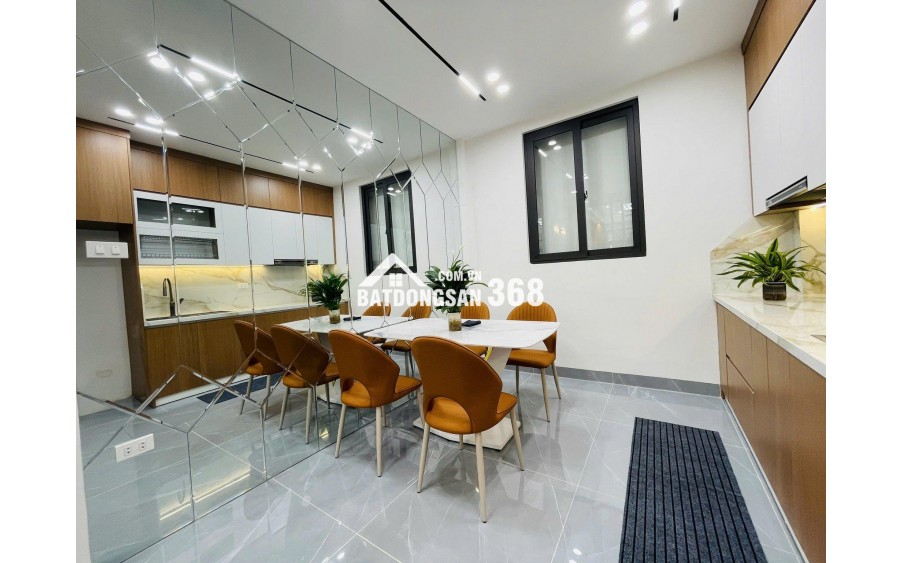 SIÊU PHẨM KIM GIANG - TẶNG NỘI THẤT - 2 THOÁNG - SAU ĐH THĂNG LONG - GIÁP KĐT ĐẠI KIM - NGÕ RỘNG - Ô TÔ GẦN - Ở NGAY - 41M – 4 TẦNG – GIÁ CHÀO 8,65 TỶ