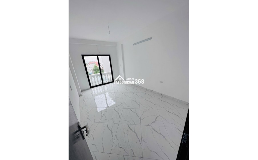 6,5 tỷ có nhà Phú Đô, lô góc 35m2, 5 tầng, dân xây