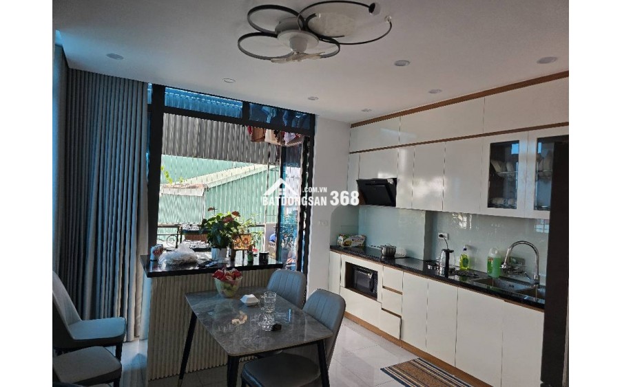 Nhà Mỹ Đình dân xây 35m2, 5 tầng, chào 6,5  tỷ có thương lượng