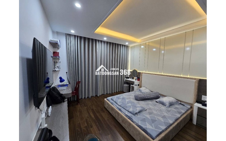 Nhà Mỹ Đình dân xây 35m2, 5 tầng, chào 6,5  tỷ có thương lượng