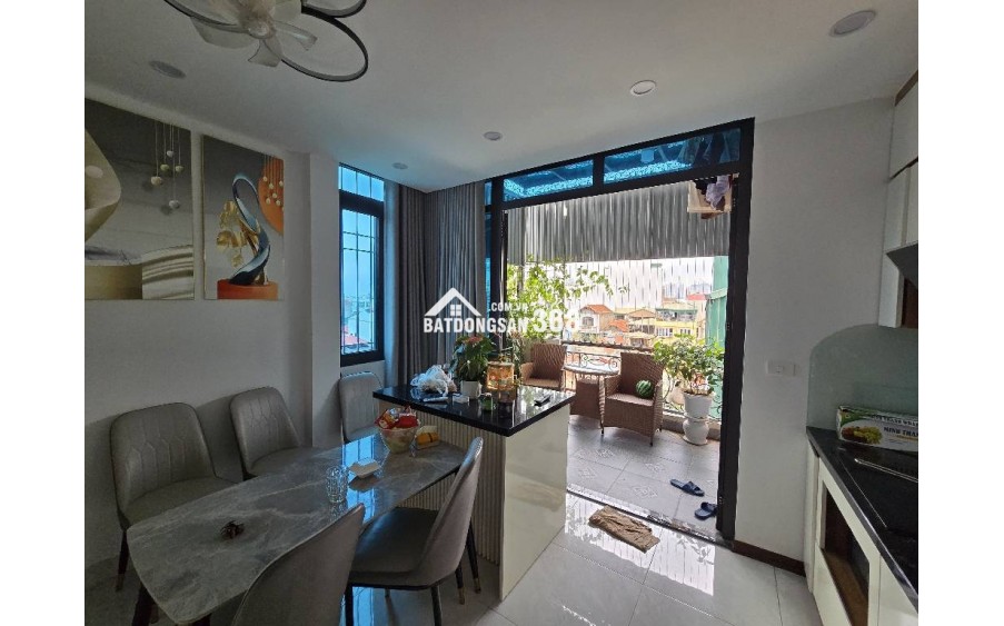 Nhà Mỹ Đình dân xây 35m2, 5 tầng, chào 6,5  tỷ có thương lượng