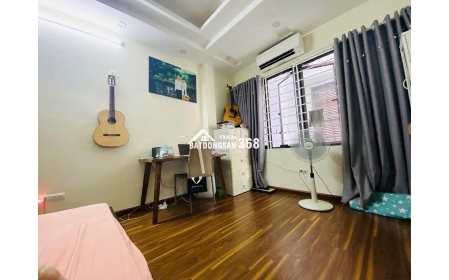Nhà Thuỵ Phương, 5 tầng, dân xây, xe 45 chỗ đỗ cửa chỉ 6,9 tỷ