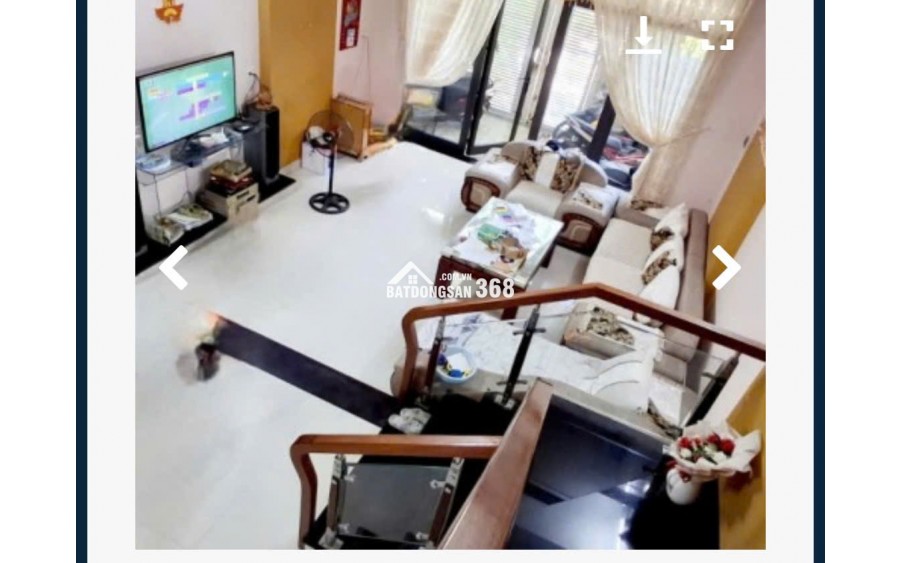 + Nhà 3 tầng diện tích rộng, mặt tiền đường Chương Dương đối diện sông hàn, gần cầu Rồng và cầu Trần Thị Lý.