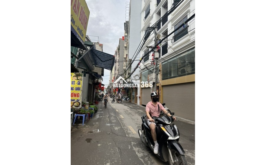 Nhà Mỹ Đình, lô góc, dân xây 40m2, 5 tầng, chào 7.1 tỷ có thương lượng