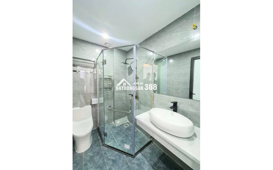 Nhà siêu chất tại Kim Giang , vài bước ra phố , 42 m, 5 tầng , 7,15 tỷ