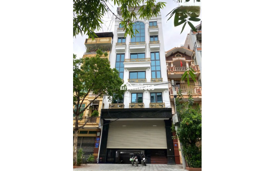 Bán mặt phố Láng Hạ - DT 115m2 XD 5 tầng - MT 5.4m - vuông vắn - 2 mặt thoáng - vị trí vànG