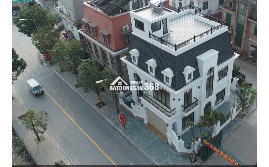 Bán nhà mặt phố Sa Đôi Đại Mỗ Nam Từ Liêm lô góc 3 mặt thoáng diện tích 210m2x 4 tầng MT 15m2 giá nhỉnh 60 tỷ