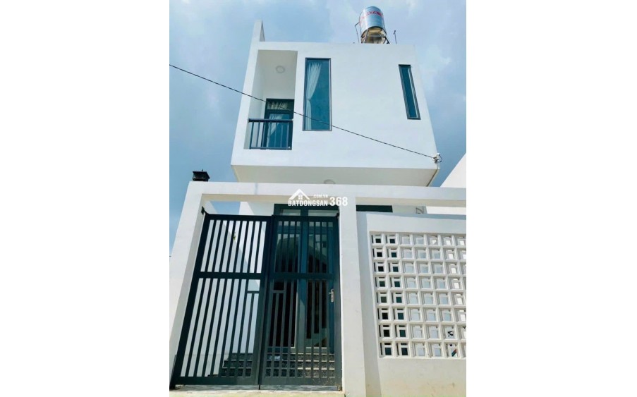 BÁN NHÀ MỚI XÂY – 80M² – 1 TRỆT 1 LẦU – 3PN – TRUNG TÂM TP TÂN AN – GIÁ CHỈ 2 TỶ 3