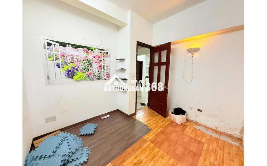 Chung cư BTC Trung Ương Đảng - ngõ 267 Hoàng Hoa Thám, Ba Đình, Hà Nội. S: 66,7m2