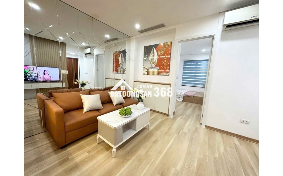 Căn tập thể phố Thọ Lão Hai Bà Trưng dt 120m2 giá chỉ có 2,25 tỷ nhà đẹp long lanh
