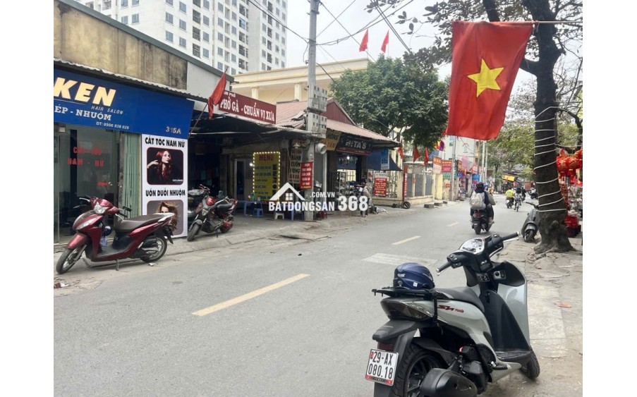 MẶT PHỐ XUÂN LA ,XUÂN ĐỈNH Ô TÔ TRÁNH 2 CHIỀU,KINH DOANH VÔ ĐỊCH 155M 9 TẦNG THANG MÁY.DÒNG TIỀN DỰ TÍNH 300TR\THÁNG.
