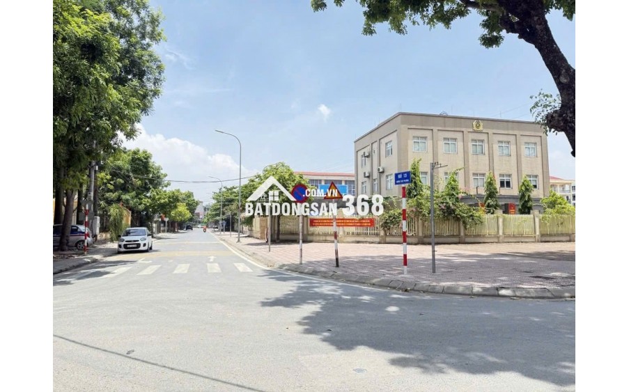 BÁN ĐẤT ĐÔNG NGẠC 56 M,7 MT,LÔ GÓC,OTO VÀO ĐẤT,THÔNG ,KINH DOANH.SỔ ĐỎ NỞ HẬU ,CHÀO;12 TỶ