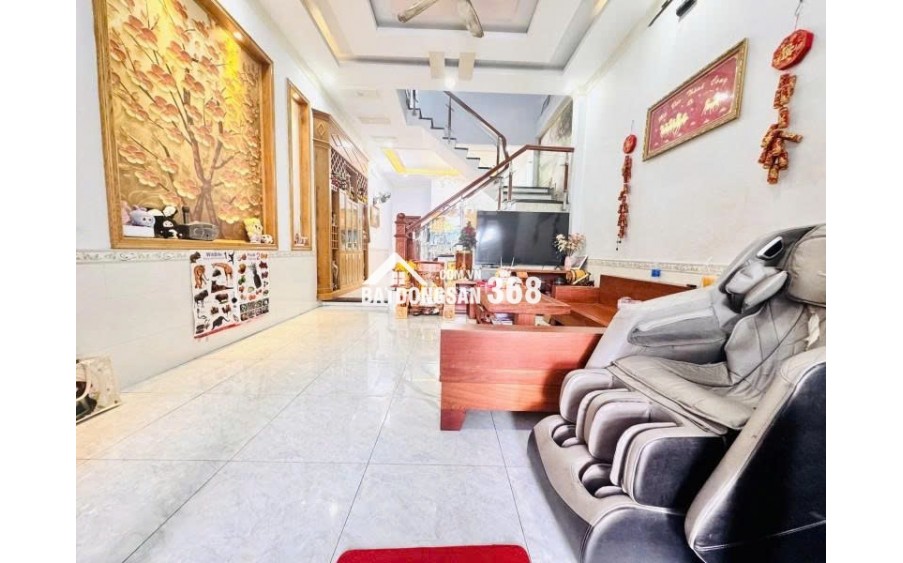 NHÀ ĐẸP TRUNG TÂM ĐÔNG HÒA – ĐƯỜNG Ô TÔ THÔNG TỨ TUNG – NHÀ ĐẸP VÀO Ở NGAY