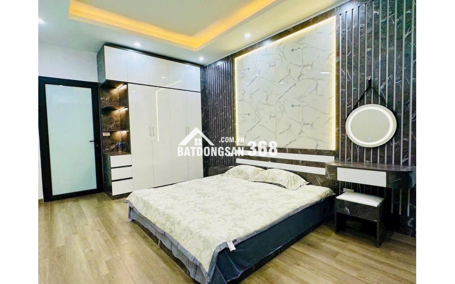 Siêu phẩm lô góc tập thể tầng 1 Trường Chinh 3 mặt thoáng, full đồ ở ngay. ô tô đỗ cầu thang 3PN + 2WC khép kín giá nhỉnh 4 tỷ dt 85 m2