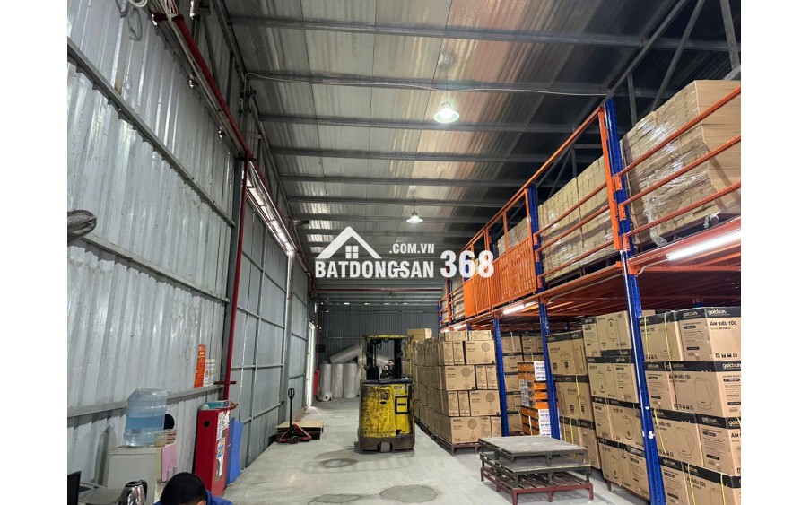 Cho thuê 700m-3500m  kho xưởng tại Cầu Diễn