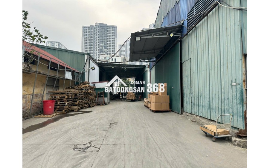 Cho thuê 700m-3500m  kho xưởng tại Cầu Diễn