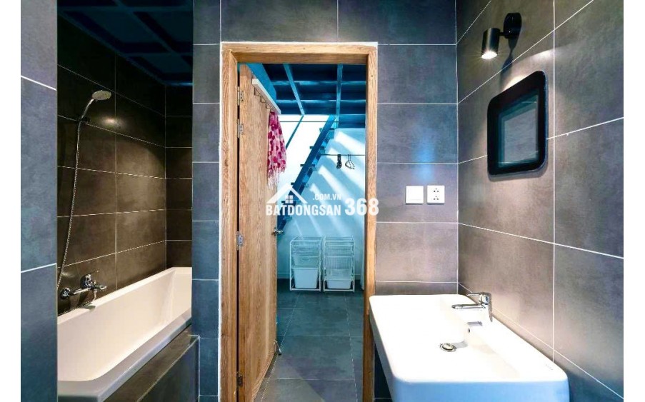 6 Tỷ hơn: 5m ngang siêu độc 5 Tầng Full nội thất có dòng tiền- Tô Hiến Thành Quận 10.VŨ 09339910039