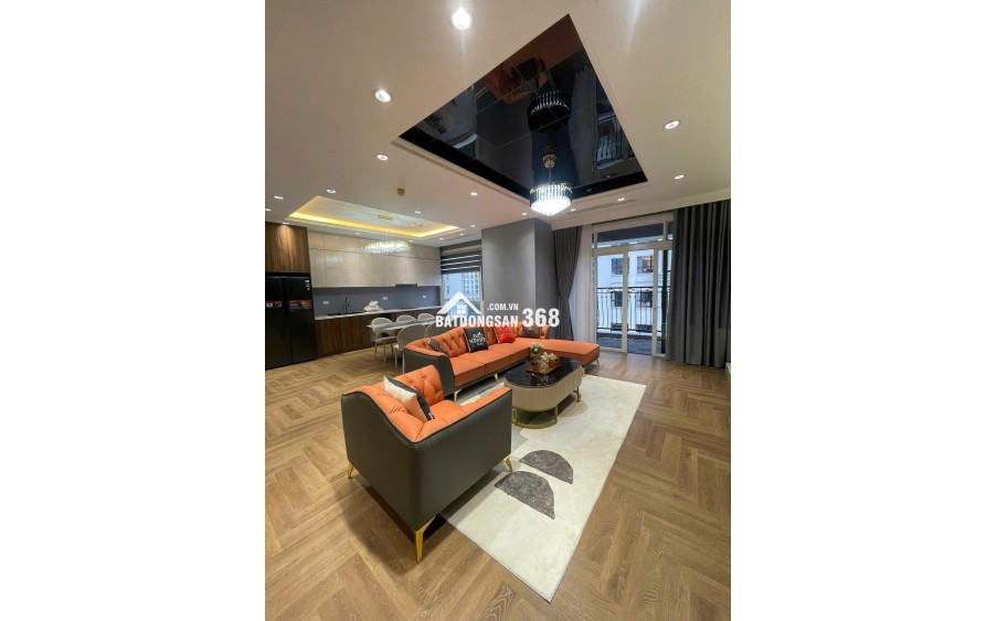 Bán Căn Hộ Cao Cấp Royal City R2 – 181m² – Tầng Thấp – 4PN – Ban Công Tây Nam – Đông Nam