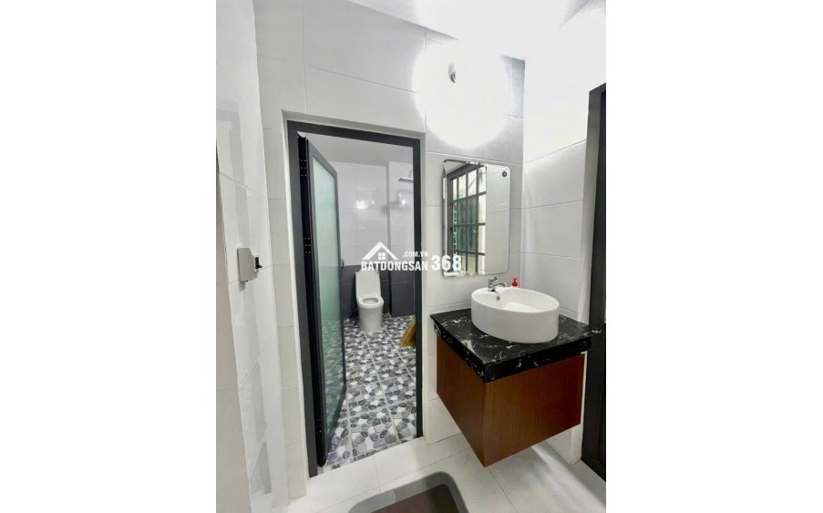 BĐS Dòng Tiền 4 tầng - Trung Tâm Thành Phố - Giá 4.8 tỷ - Dòng Tiền 18 tr/tháng - Đường Nguyễn Du - Hải Châu