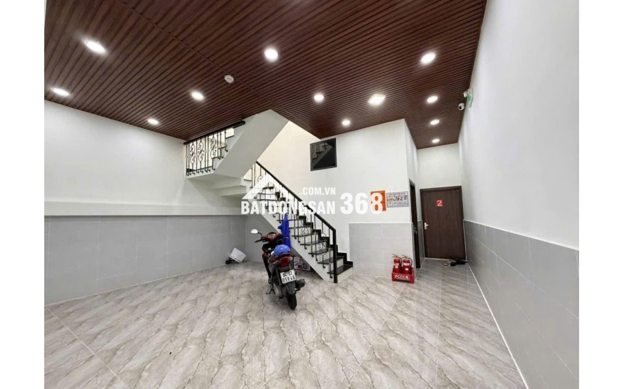 Bán Nhà Mặt Tiền Đường Ngay Đại Học Tôn Đức Thắng Quận 7 – Thu Nhập 80 Triệu/Tháng
