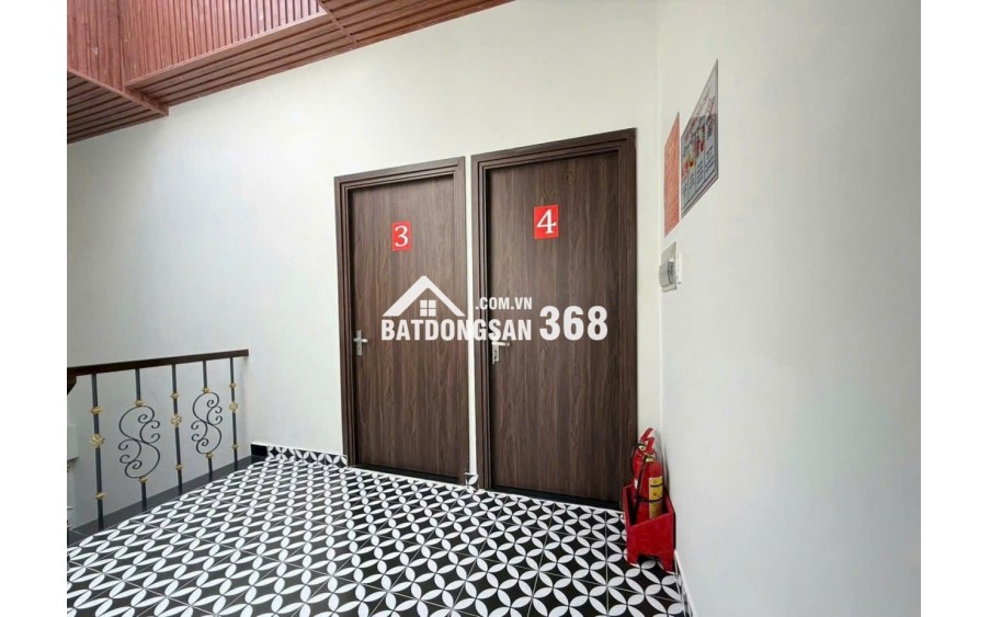 Bán Nhà Mặt Tiền Đường Ngay Đại Học Tôn Đức Thắng Quận 7 – Thu Nhập 80 Triệu/Tháng