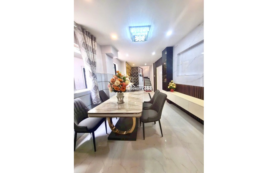 4 Tỷ nhỉnh: Cầu vượt 3/2 Quận 10 - Căn góc 2 view 3 Phòng ngủ 4 Tầng Full nội thất. VŨ 0933910039