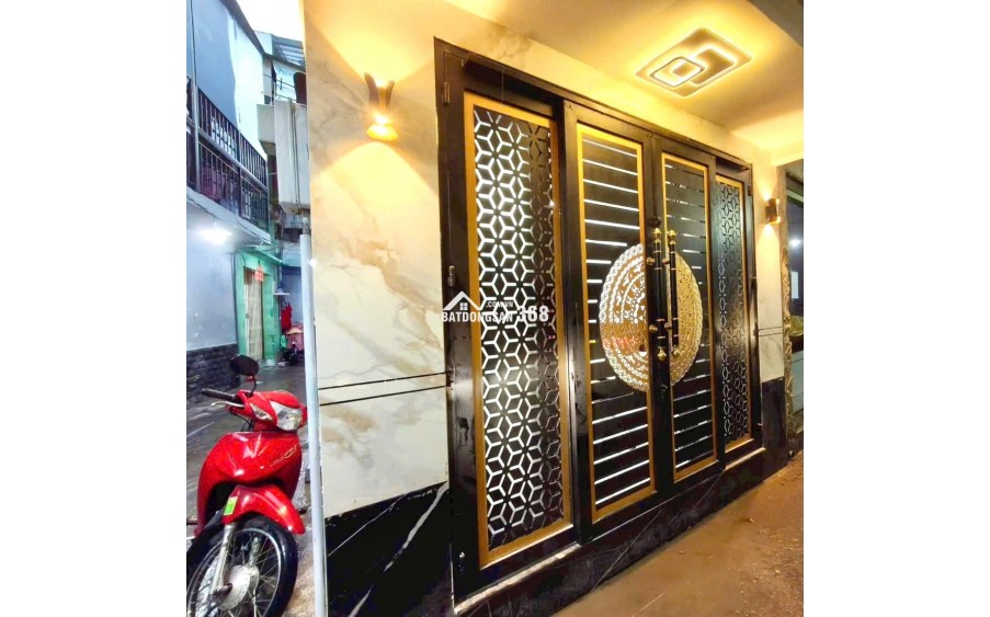 4 Tỷ nhỉnh: Cầu vượt 3/2 Quận 10 - Căn góc 2 view 3 Phòng ngủ 4 Tầng Full nội thất. VŨ 0933910039