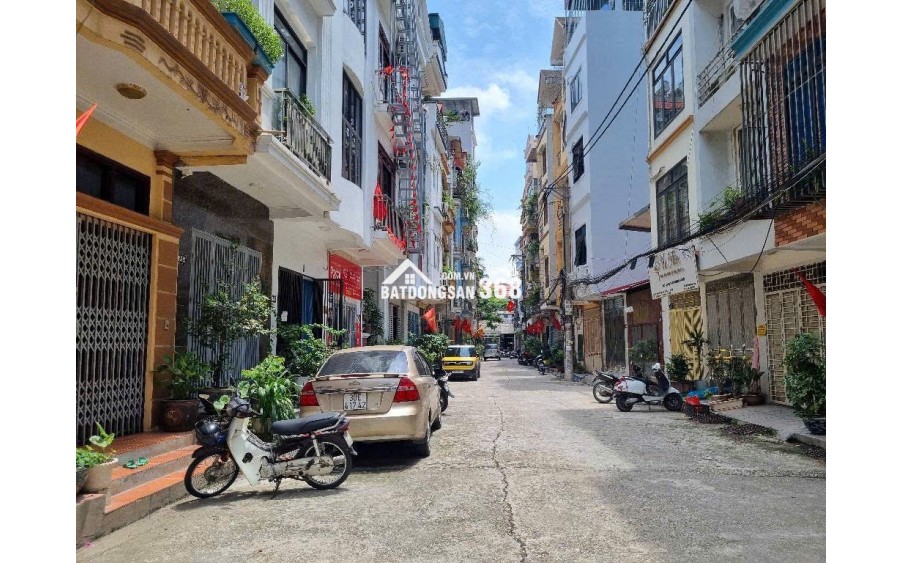 207 Pháp Vân 9.1 tỉ