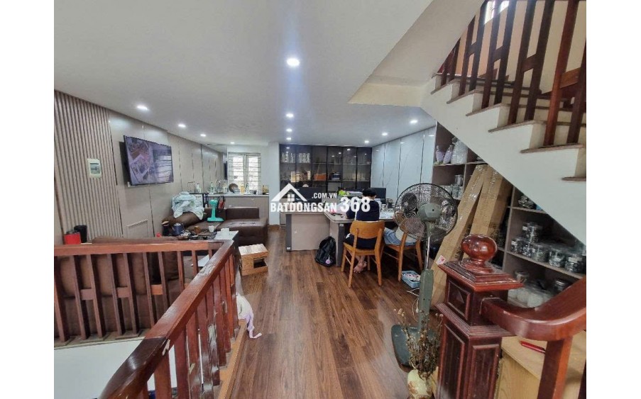 207 Pháp Vân 9.1 tỉ