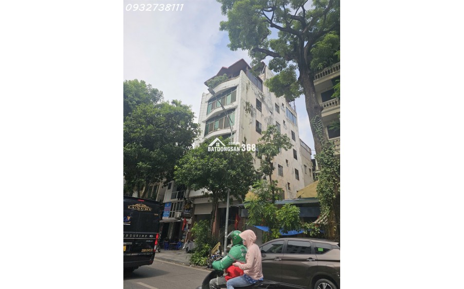 Bán nhà ngõ Phùng Hưng, Hoàn Kiếm, 102m2, 3 tầng, 3PN, Sổ đỏ, giá 92 tỷ. LH: 0932738111