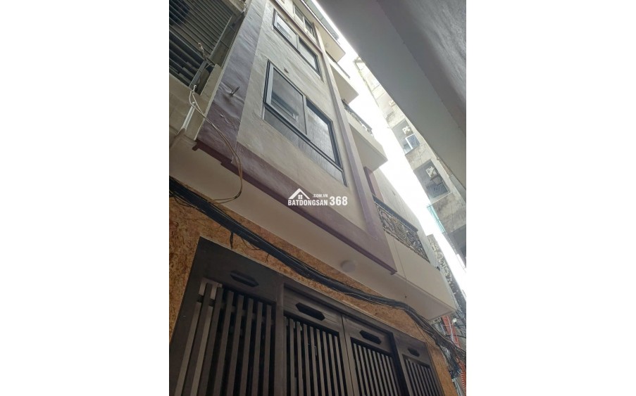 Bán nhà ngõ Đường Láng, Đống Đa, 40m2 x 5 tầng, 6PN, Sổ Đỏ, 10.5 tỷ. LH: 0568433999