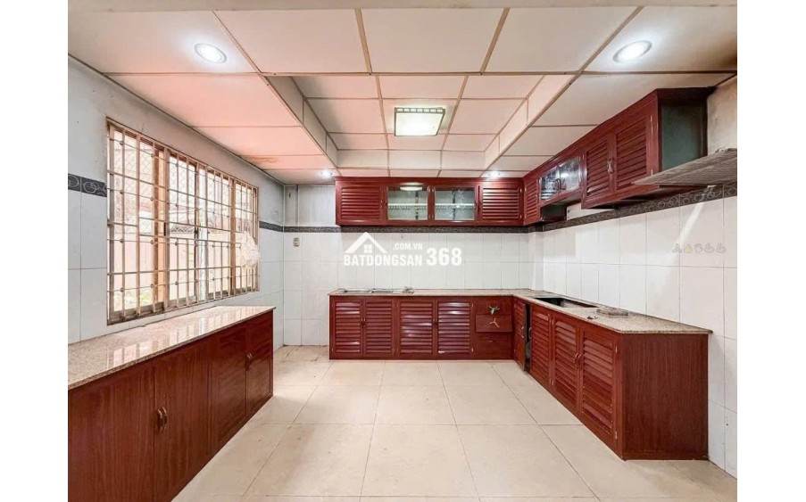 Nhà 5 Tầng Ngã 4 Phú Nhuận -  Thông Phan Xích Long  75M2 - Nhỉnh 8 T.ỷ