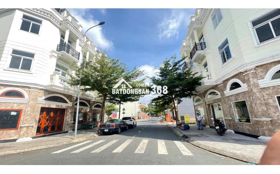 Kẹt tiền bán lô đất nên tại HCM chỉ 3,x tỷ