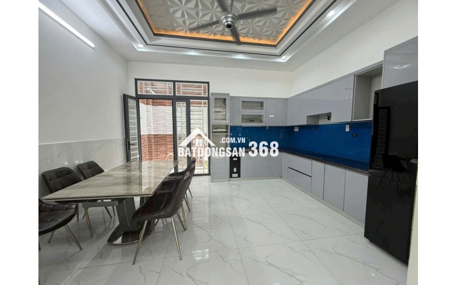 Bán nhà đẹp 4 tầng ,gần huỳnh tấn phát quận 7 nhà bè ,đường oto 8m