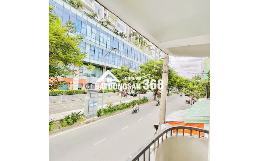 8 Tỷ nhỉnh: MẶT TIỀN Quận 10 cư xá Đồng Tiến, căn góc 2 mặt tiền 3 tầng, thu nhập 1Ty3. 0933910039