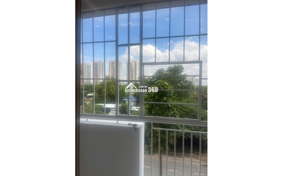 CĂN HỘ CHUNG CƯ MỚI Ở LIỀN SÁT VÁCH Q1-70m2 chỉ 4,x tỷ TL