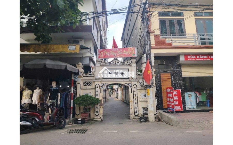 Bán Nhà Đông Khê 70m,3 tầng, 6.2 tỷ sổ đỏ cc. NGÕ RỘNG Ô TÔ ThÔNG , VỊ TRÍ ĐẸP, NỘI THẤT ĐẦY ĐỦ. XÂY ĐỘC LẬP, THOÁNG SÁNG.