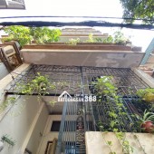 NHÀ TRUNG TÂM CẦU GIẤY GẦN PHỐ - VỊ TRÍ ĐẸP 50M RA PHỐ - NGÕ BA GÁC _ 5 TẦNG 6 NGỦ– 47M2 – 12 TỶ