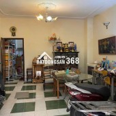 Bán nhà MT Trương Hoàng Thanh P12 Tân Bình 2 lầu (4PN, 3WC)